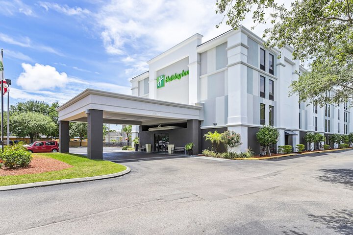 Hotel 5 of 65