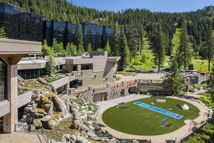 Everline Resort and Spa Lake Tahoe