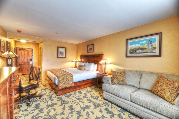 Room 34 of 80
