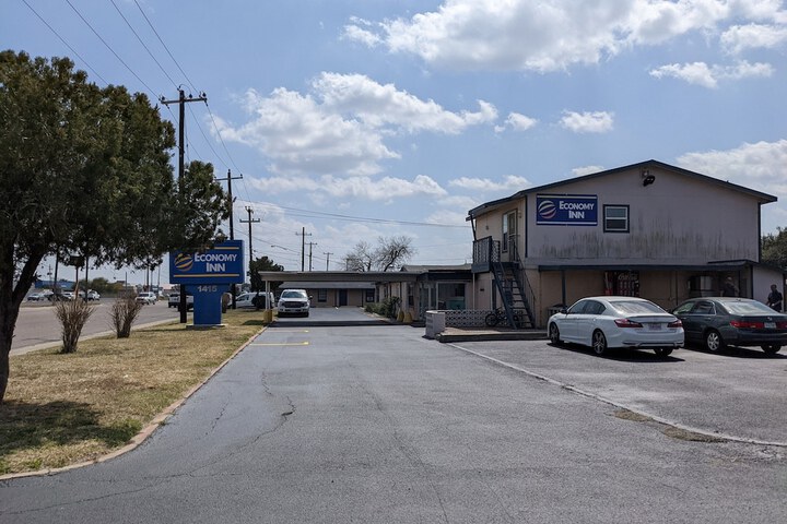 Economy Inn Kingsville