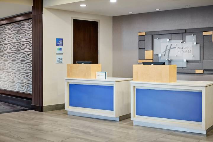 Holiday Inn Express Niagara-On-The-Lake by IHG