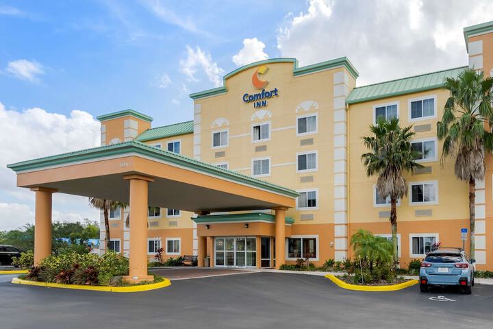 Hotel 3 of 71