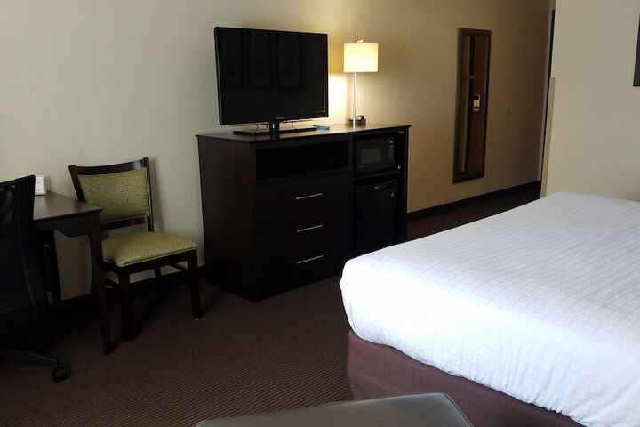 AmericInn by Wyndham Rhinelander