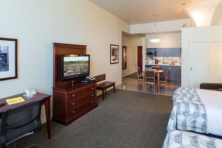 Le Square Phillips Hotel & Suites