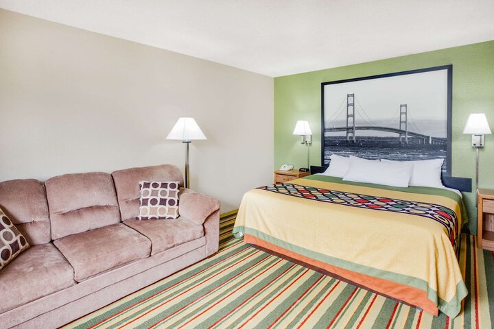 Room 9 of 24