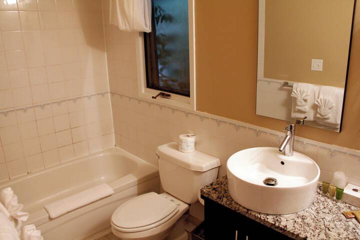 Room 167 of 191