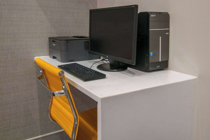 Business Center 48 of 48