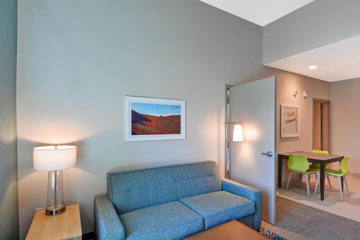 Home2 Suites by Hilton Palmdale CA