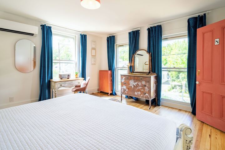 Room 92 of 130