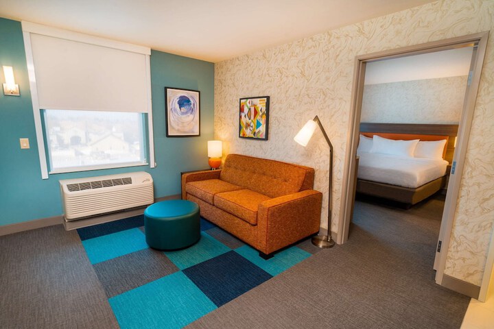 Home2 Suites by Hilton Bakersfield