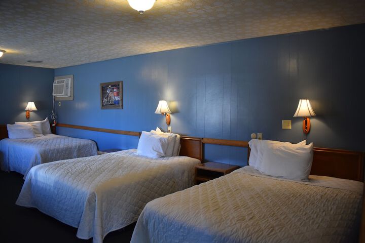 Room 52 of 72