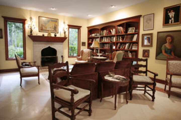 Auberge de Seattle French Country Inn