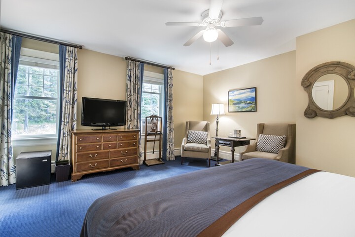 Room 40 of 65
