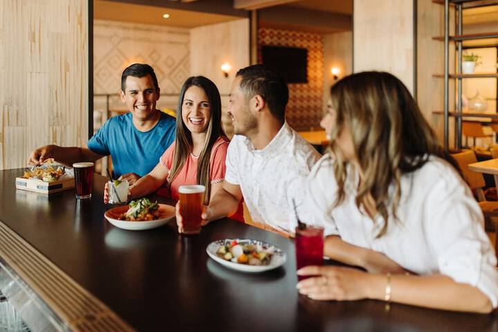 Dining 80 of 103