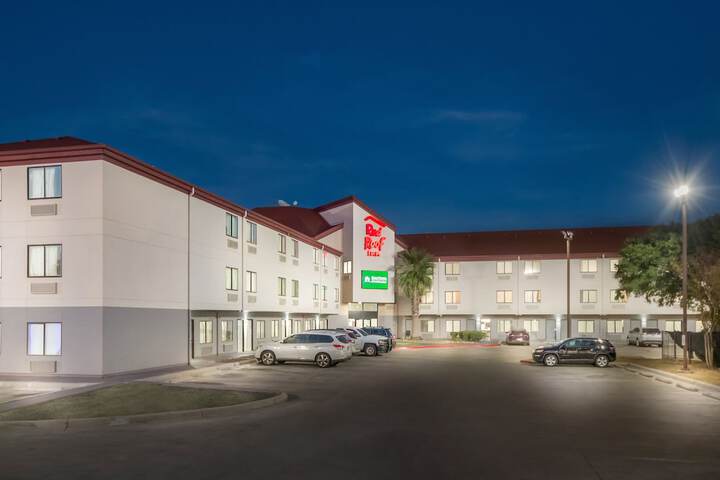 Hotel 2 of 30
