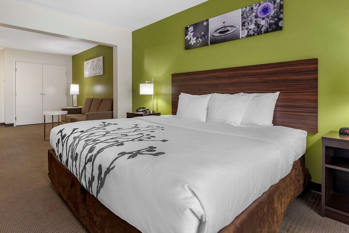 Room 19 of 29
