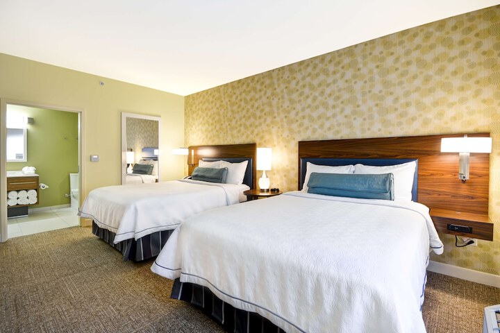 Room 20 of 40
