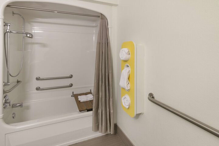 Room 19 of 26