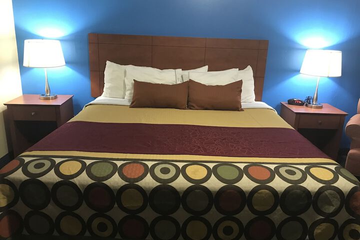 Room 43 of 43