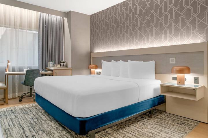 Radisson Plaza Hotel at Kalamazoo Center