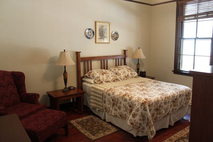 The Hotel Limpia