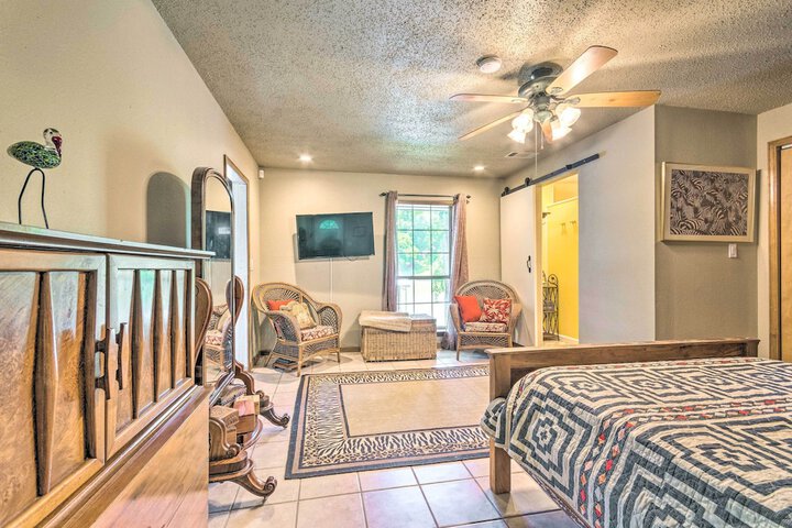 Updated Deck & Dock: Lakefront Home in Hot Springs