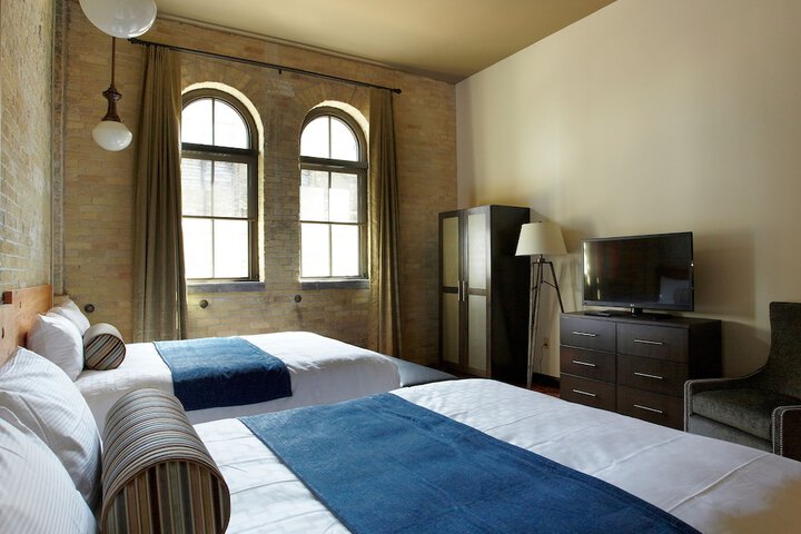 Room 29 of 39