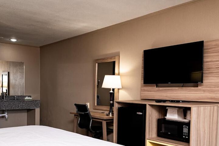 Hotel 2 of 10