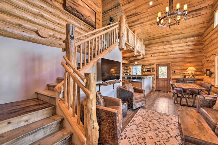 Riverfront Retreat w / Hot Tub: Fish & Hike!