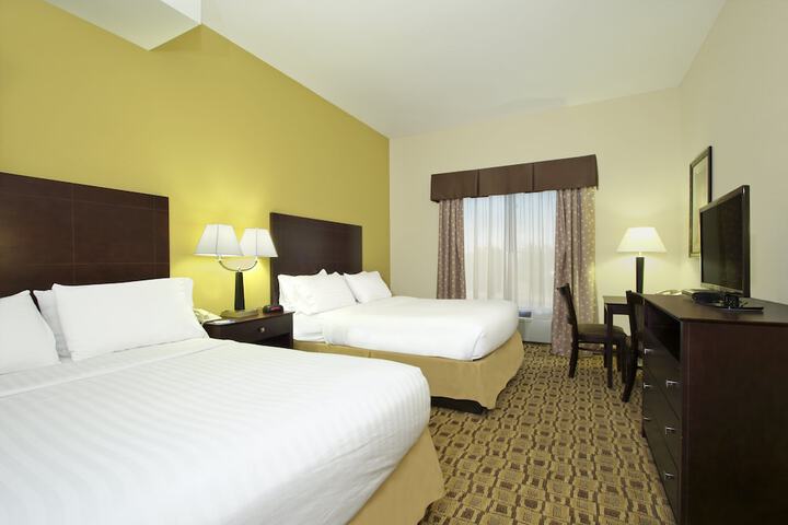 Room 40 of 56