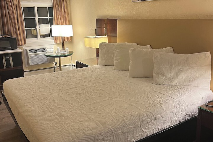 Room 41 of 55