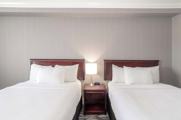Room 14 of 44