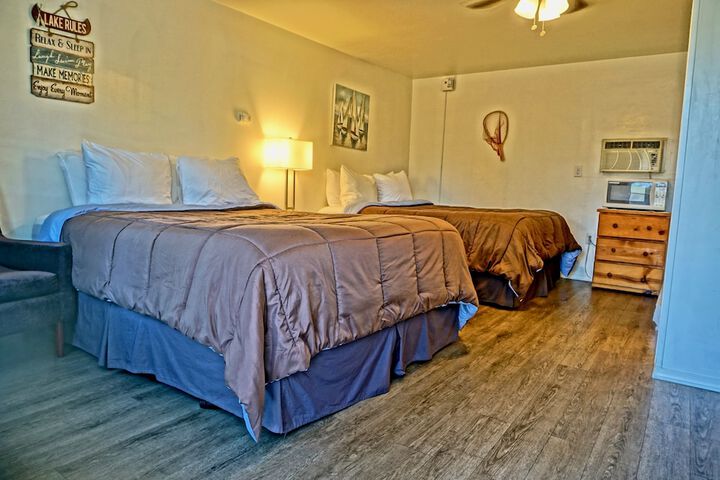 Room 12 of 48