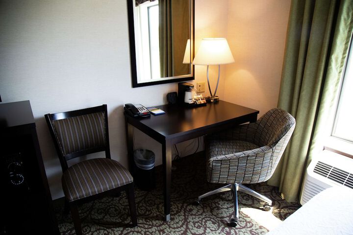Room 26 of 89