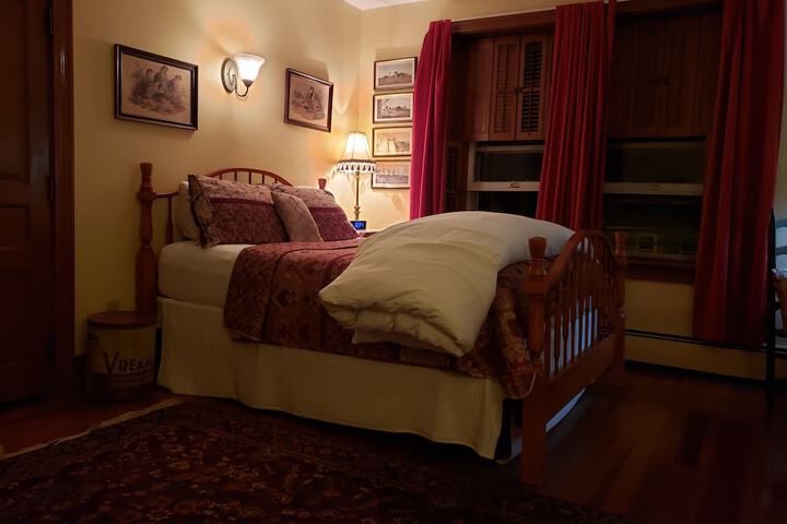 Room 27 of 45