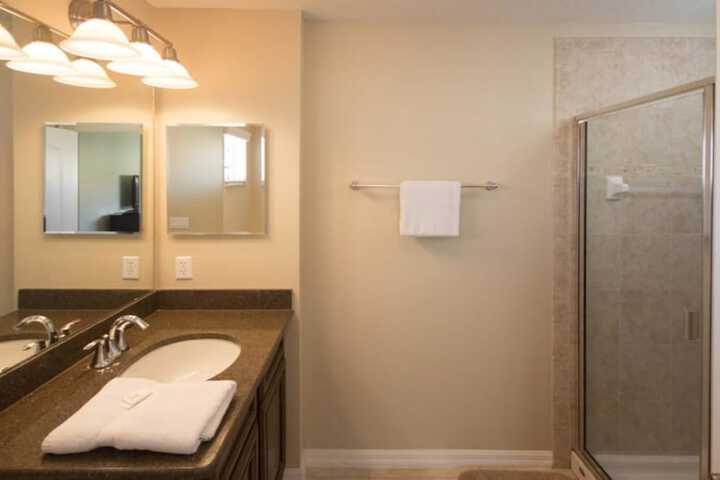 Room 7 of 23