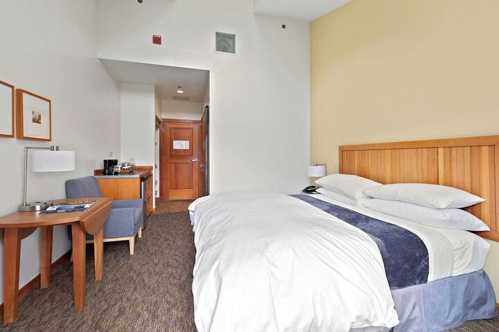 Room 64 of 127