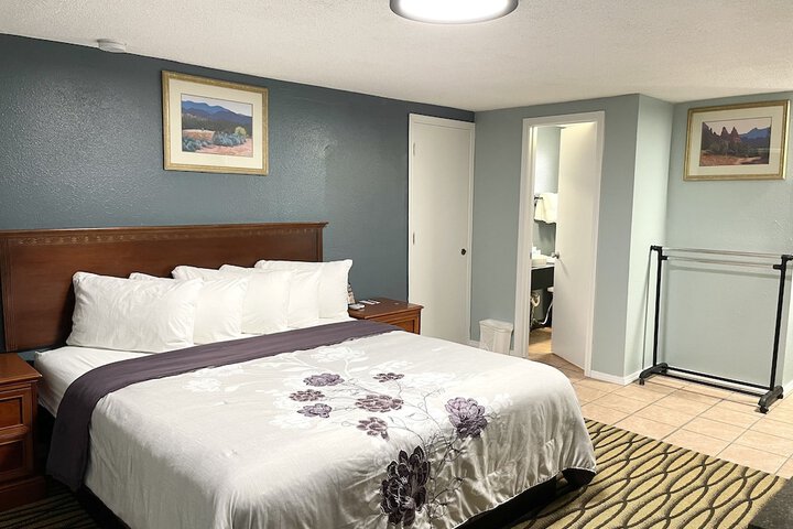 Room 109 of 155