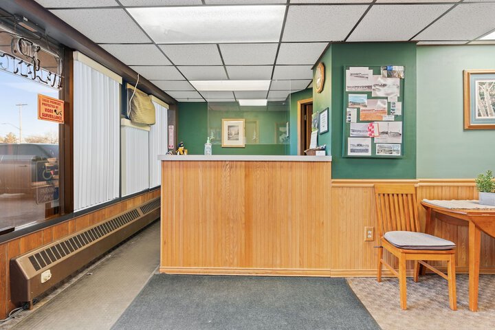 Pine View Inn