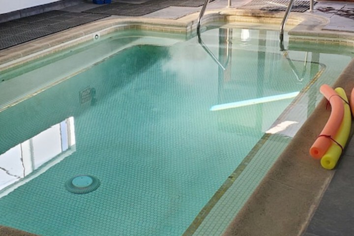 Spa 32 of 38