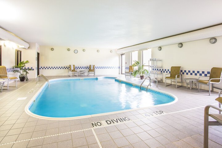 Mishawaka Inn