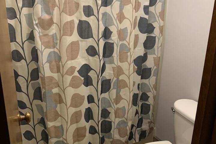 Room 35 of 67