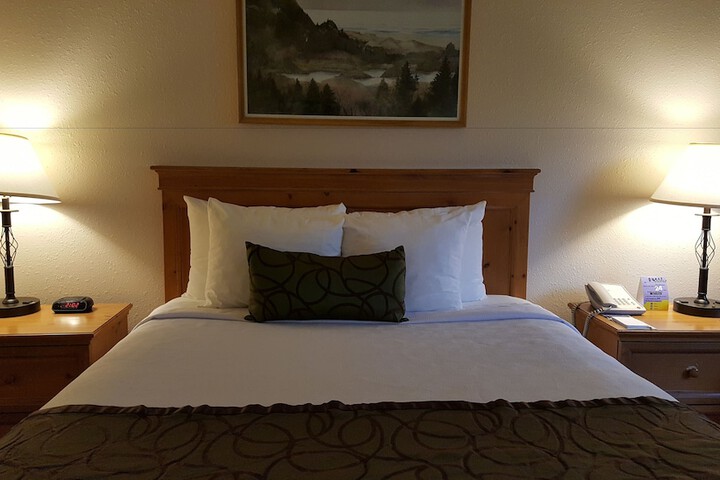 Room 18 of 71
