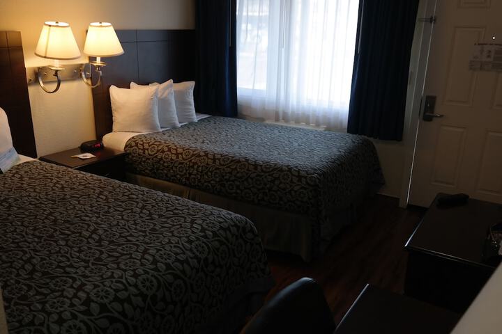 Room 15 of 18