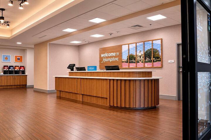 Hampton Inn Oxford / Conference Center