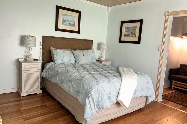 Room 32 of 105