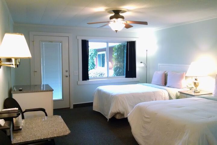 Room 7 of 27