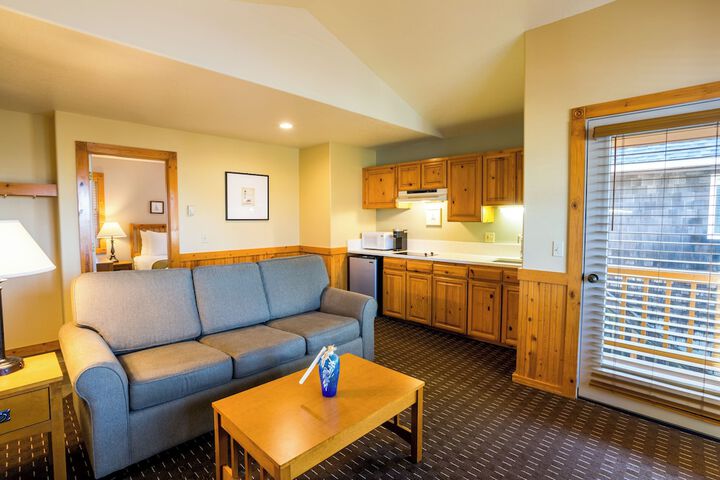 Room 43 of 72