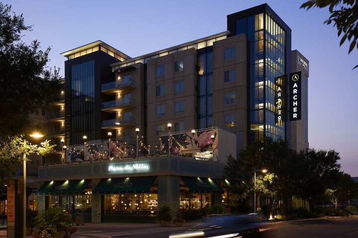 Hotel 4 of 57