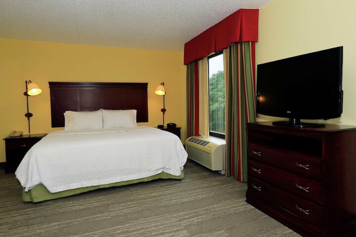 Room 38 of 115